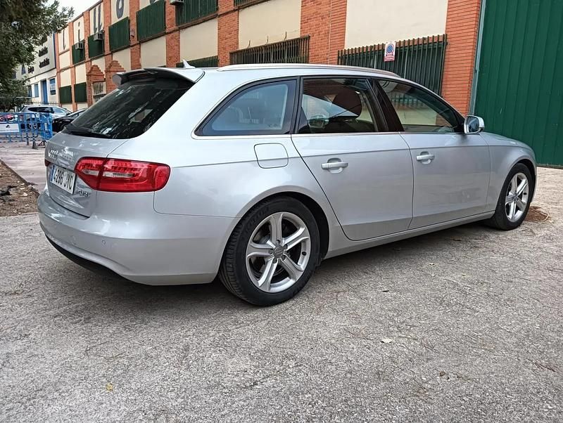 Brugt Audi A4 143 HK (105 kW) 2012 Grå Stationcar