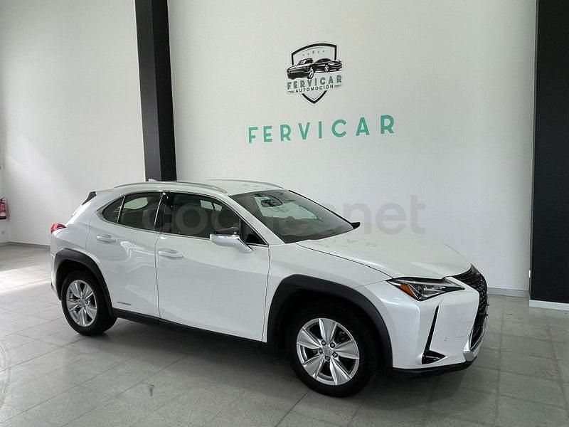 Usado Lexus UX Business Edition 184 CV (135 kW) 2021 Blanco SUV