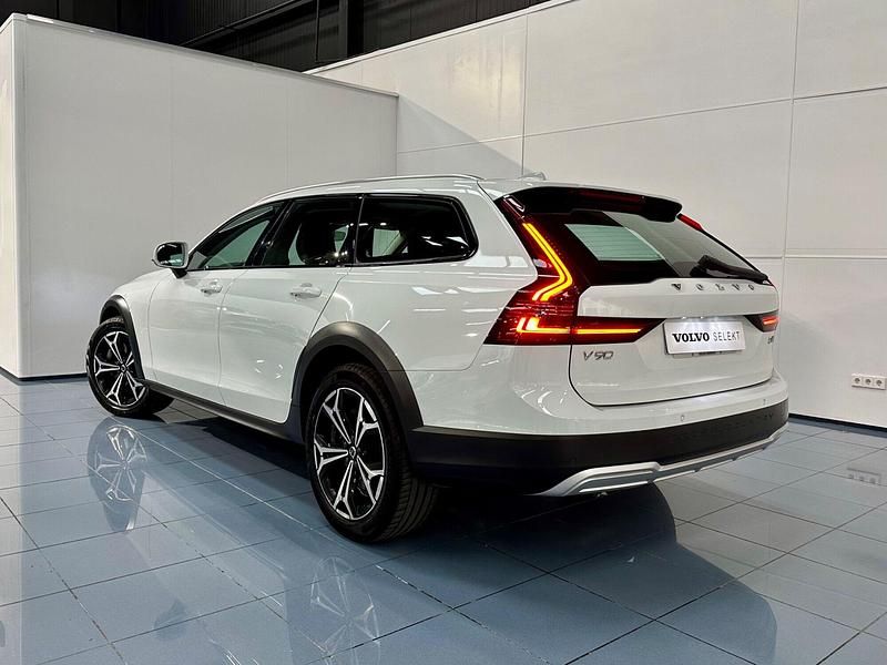 Usado Volvo V90 CC Pro 197 CV (144 kW) 2021 Blanco Familiar