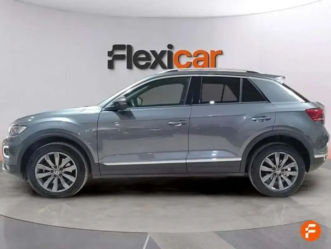 Usado VW T-Roc Advance 150 CV (110 kW) 2021 Gris SUV