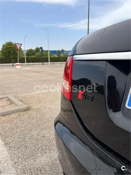 Usado Audi A6 177 CV (130 kW) 2006 Negro Berlina