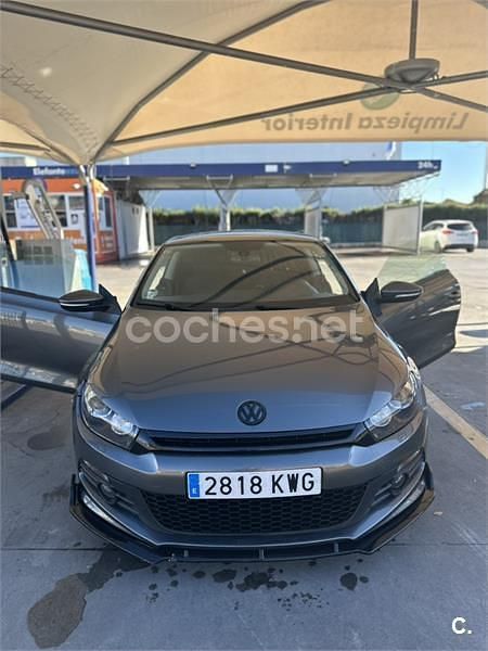 Gris / plata Usado 2011 VW Scirocco Coupe | 9500 € (Un poco caro) - Imagen 1/4