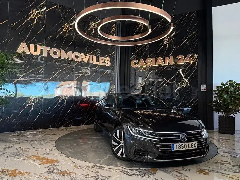 Usado VW Arteon R-line 150 CV (110 kW) 2020 Negro Berlina