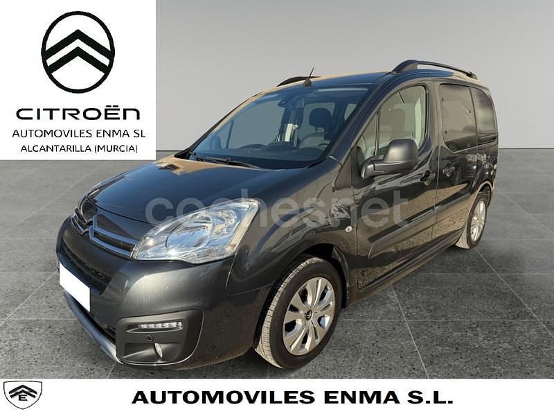 Usado Citroën Berlingo XTR 100 CV (73 kW) 2017 Gris / plata Monovolumen