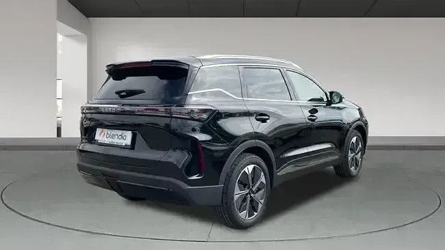 Usado Ebro s700 Luxury 147 CV (108 kW) 2025 Negro SUV