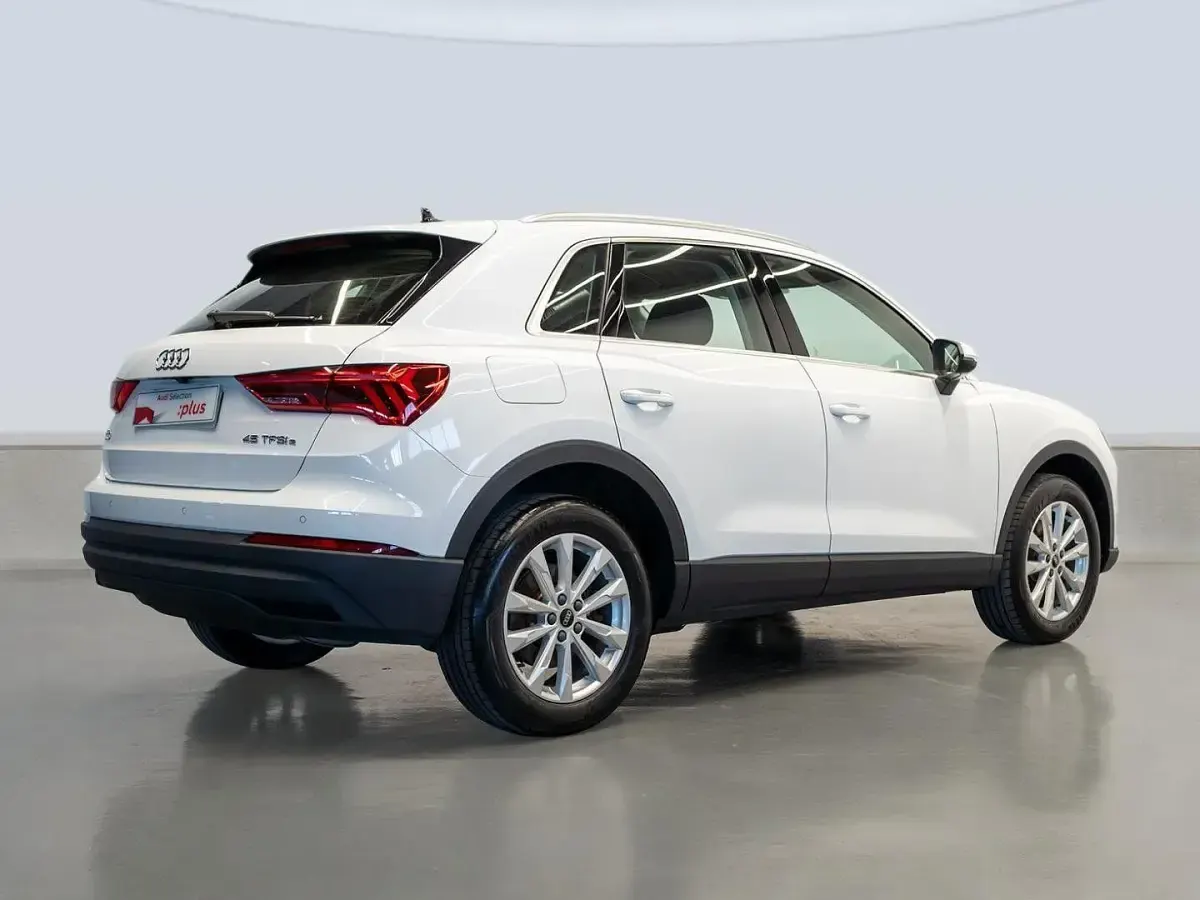 Usado Audi Q3 Advanced Plus 245 CV (180 kW) 2023 Blanco SUV