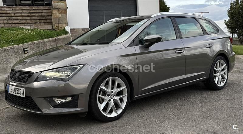 Gris / plata Usado 2016 Seat Leon ST FR Familiar | 16.500 € (Caro) - Imagen 1/1