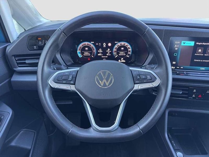Usado VW Caddy Maxi 102 CV (75 kW) 2025 Azul Monovolumen