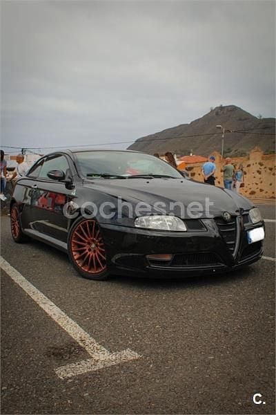 Usado Alfa Romeo GT Impression 150 CV (110 kW) 2009 Negro Coupe