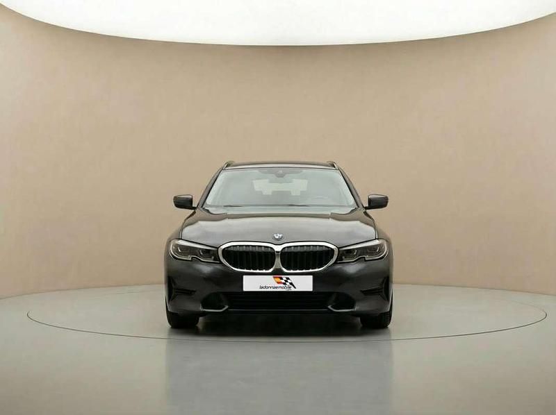 Usado BMW 320 190 CV (139 kW) 2021 Gris Familiar