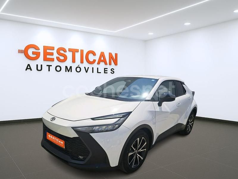 Blanco Usado 2024 Toyota C-HR Advance SUV | 28.990 € (Precio justo) - Imagen 1/4