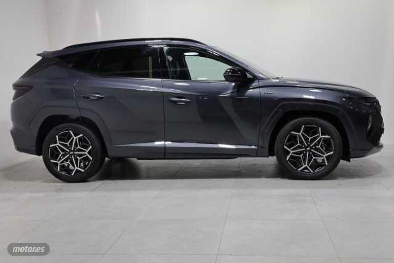 Usado Hyundai Tucson N Line 150 CV (110 kW) 2022 Gris SUV