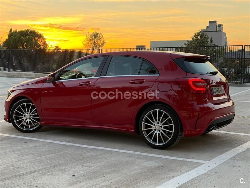 Usado Mercedes A200 AMG 136 CV (100 kW) 2013 Rojo Berlina