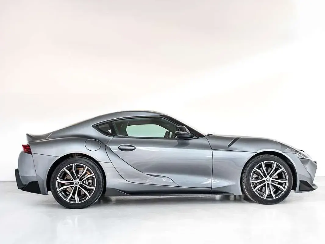 Usado Toyota Supra PURE 258 CV (189 kW) 2022 Gris / plata Coupe