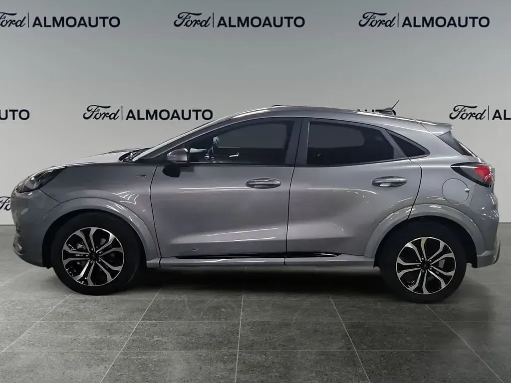 Usado Ford Puma ST-Line 125 CV (91 kW) 2024 Plata solar (metalizado) SUV