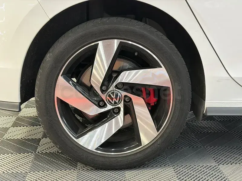 Usado VW Golf VIII GTE 245 CV (180 kW) 2021 Blanco Berlina