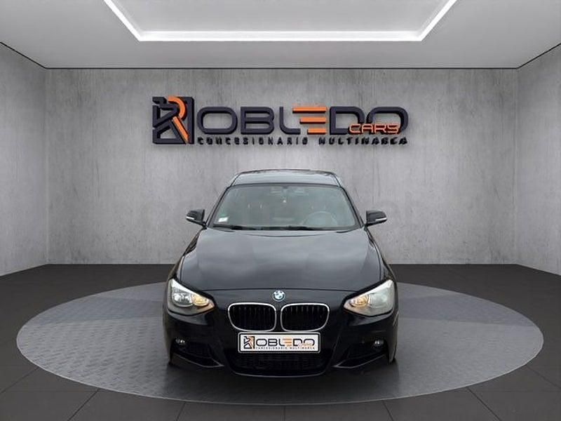 Usado BMW 118 Sport Line 143 CV (105 kW) 2012 Negro Utilitario