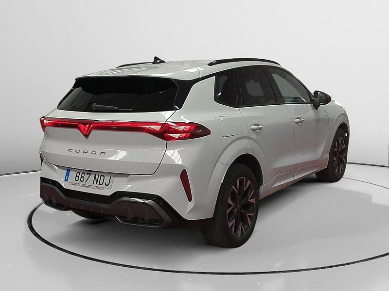 Käytetty Cupra Terramar 150 HP (110 kW) 2025 Musta Katumaasturi