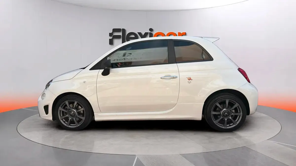 Usado Abarth 595 145 CV (106 kW) 2021 Blanco Berlina