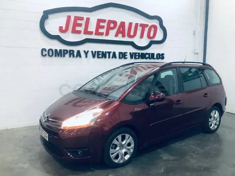 Usado Citroën Grand C4 Picasso 110 CV (80 kW) 2008 Granate Monovolumen