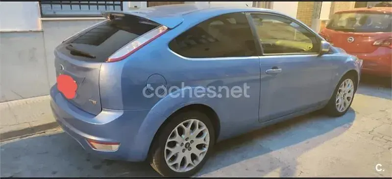 Usado Ford Focus Trend 90 CV (66 kW) 2008 Azul Berlina