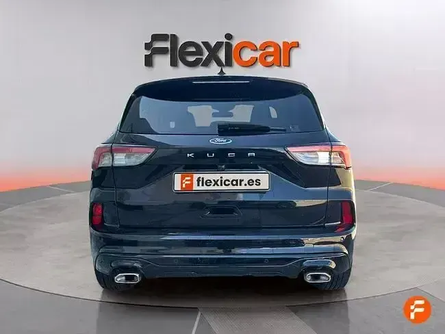 Usado Ford Kuga ST-Line 120 CV (88 kW) 2024 Negro SUV