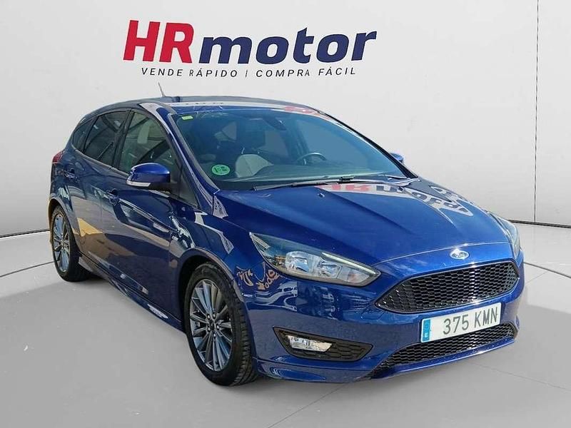 Azul Usado 2018 Ford Focus ST-Line Utilitario | 12.250 € (Caro) - Imagen 1/4