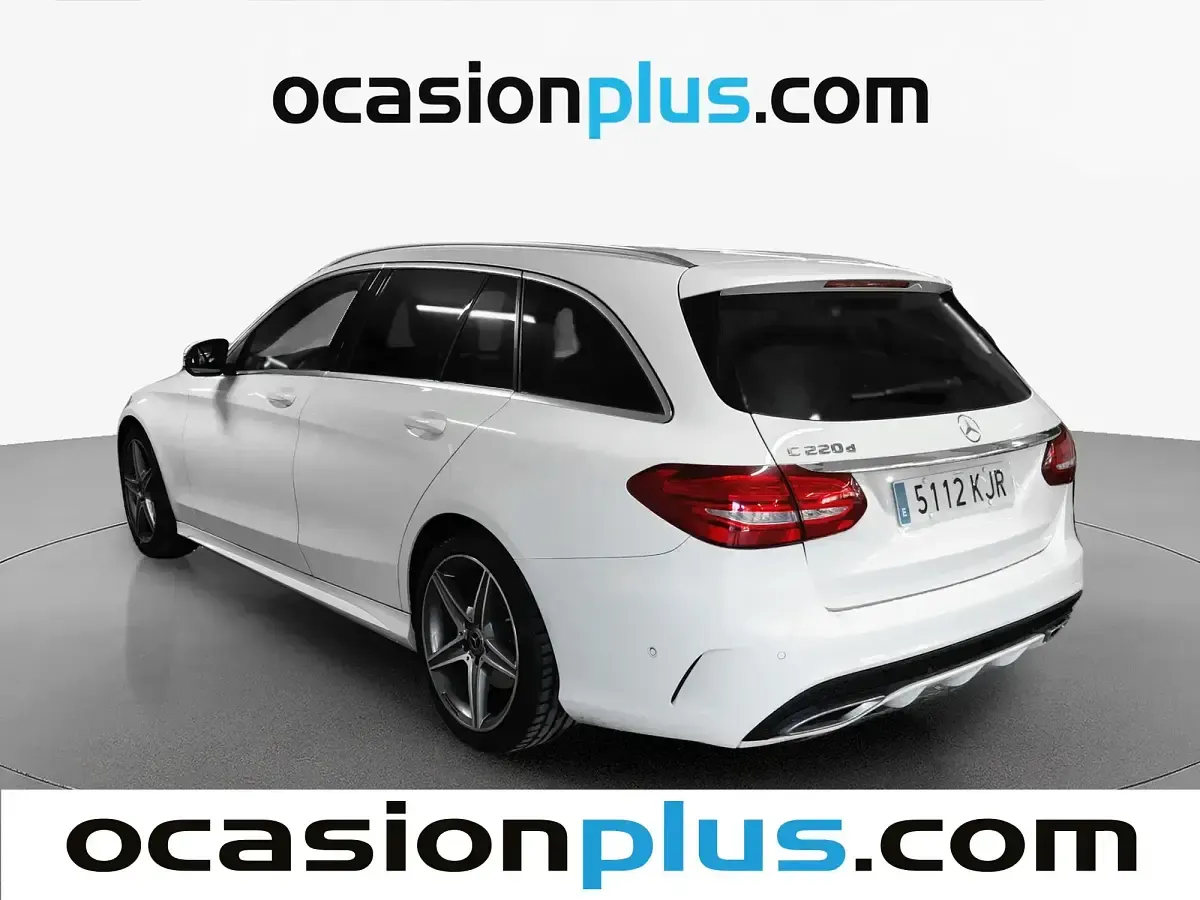Usado Mercedes E220 170 CV (125 kW) 2018 Blanco Familiar