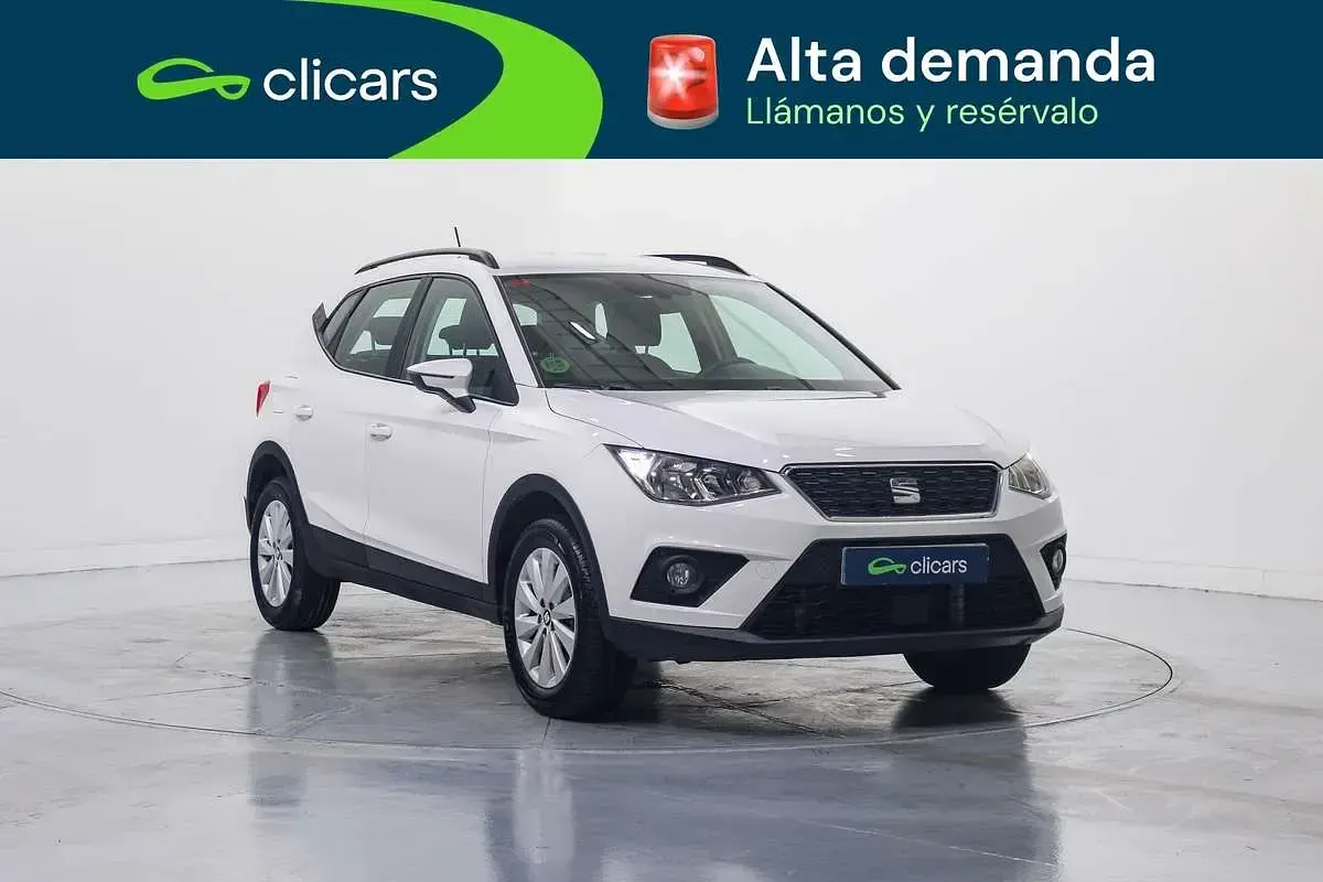Usado Seat Arona Ecomotive 116 CV (85 kW) 2019 Blanco SUV