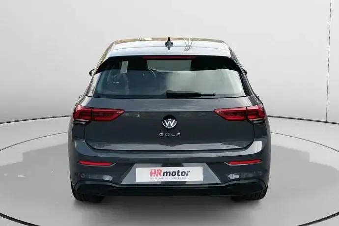 Usado VW Golf VIII Life 110 CV (80 kW) 2024