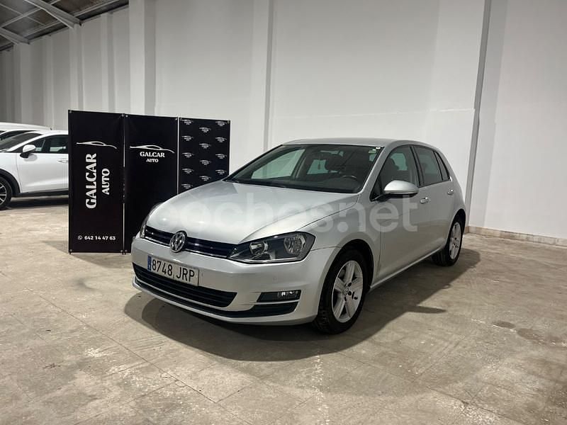 Usado VW Golf VII Advance 110 CV (80 kW) 2016 Gris / plata Berlina