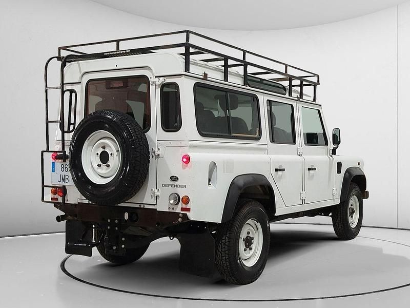 Usado Land Rover Defender 122 CV (89 kW) 2016 Blanco Familiar