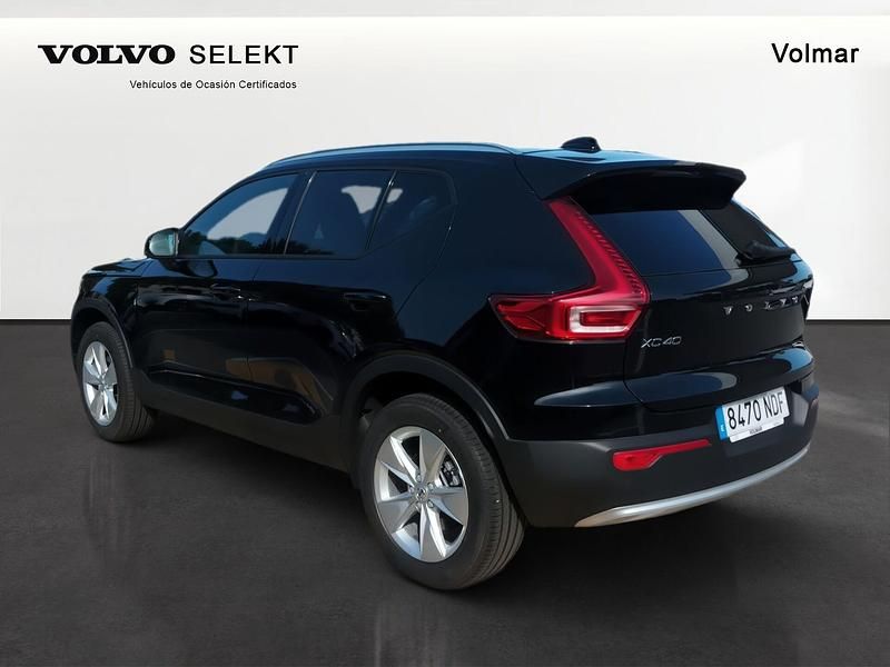 Nuevo Volvo XC40 Core 163 CV (119 kW) 2025 Negro SUV