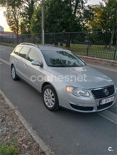 Usado VW Passat Advance 105 CV (77 kW) 2008 Gris / plata Berlina