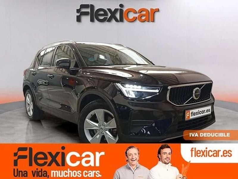 Negro Usado 2023 Volvo XC40 Core SUV | 23.990 € (Buen precio) - Imagen 1/4