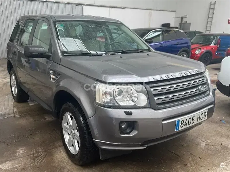 Usado Land Rover Freelander 2 150 CV (110 kW) 2011 Gris / plata SUV