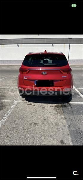Usado Kia Sportage 115 CV (84 kW) 2018 Granate SUV