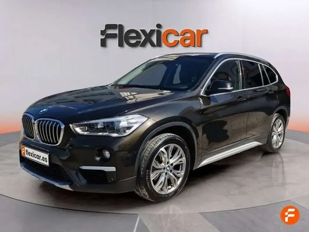 Usado BMW X1 150 CV (110 kW) 2018 Negro SUV
