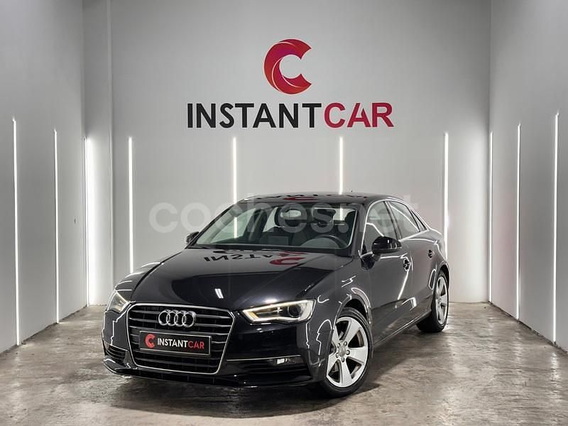 Negro Usado 2014 Audi A3 Sportback Ambiente Berlina | 14.490 € (Precio justo) - Imagen 1/4