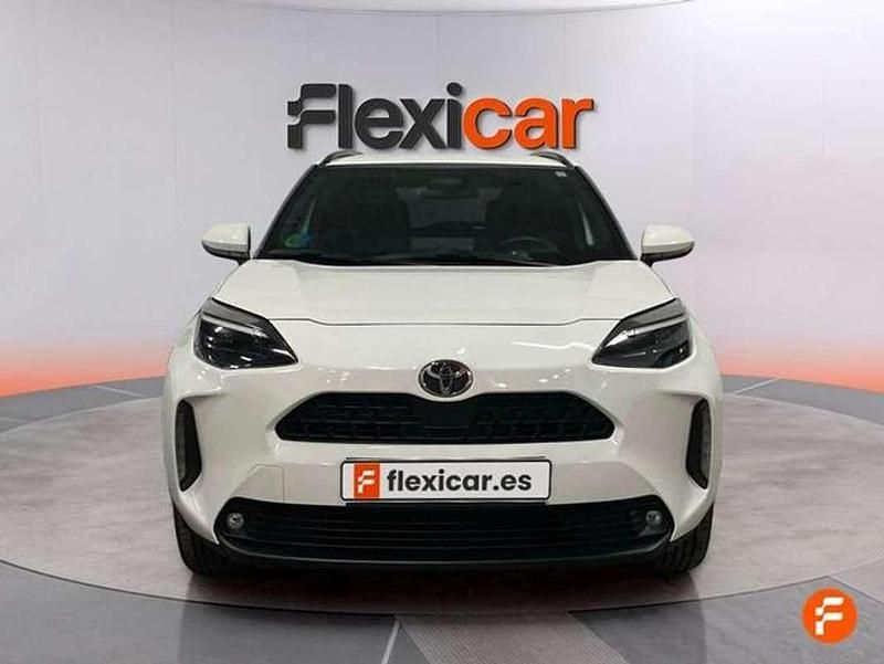 Usado Toyota Yaris Cross Active 116 CV (85 kW) 2024 Blanco SUV