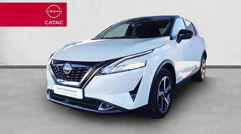 Usado Nissan Qashqai N-Connecta 190 CV (139 kW) 2023 Blanco perlado negro SUV