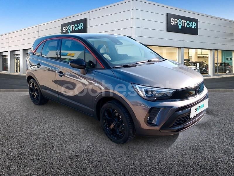 Usado Opel Crossland X 110 CV (80 kW) 2023 Gris / plata SUV