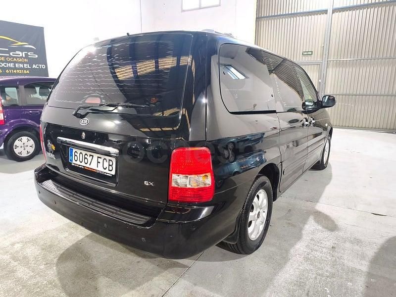 Usado Kia Carnival EX 144 CV (105 kW) 2006 Negro Monovolumen