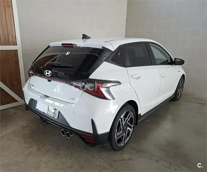 Usado Hyundai i20 N Line 79 CV (58 kW) 2025 Blanco Utilitario