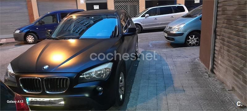 Usado BMW X1 143 CV (105 kW) 2010 Negro SUV