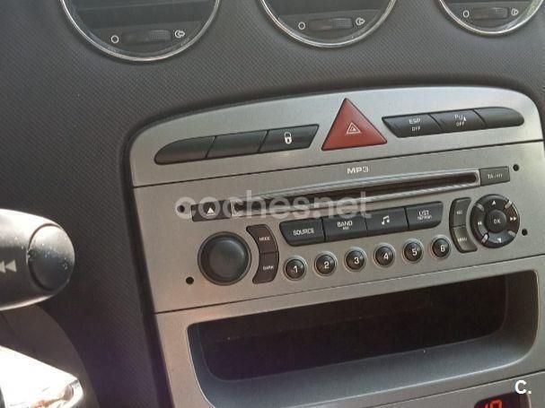 Negro Usado 2008 Peugeot 308 Sport Berlina | 3000 € (Buen precio) - Imagen 1/4