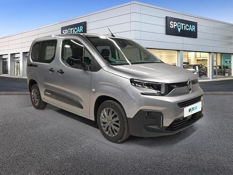Usado Citroën Berlingo 102 CV (75 kW) 2025 Gris Monovolumen