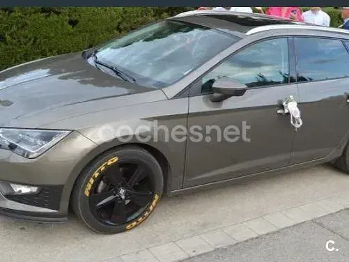 Usado Seat Leon ST FR 150 CV (110 kW) 2016 Marrón Familiar