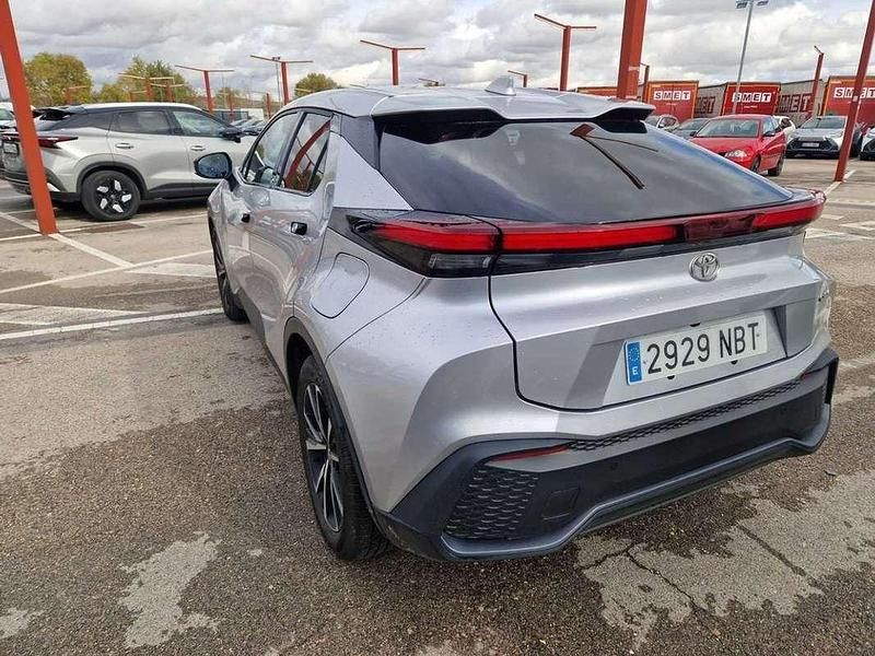 Usado Toyota C-HR Advance 141 CV (103 kW) 2025 Gris SUV