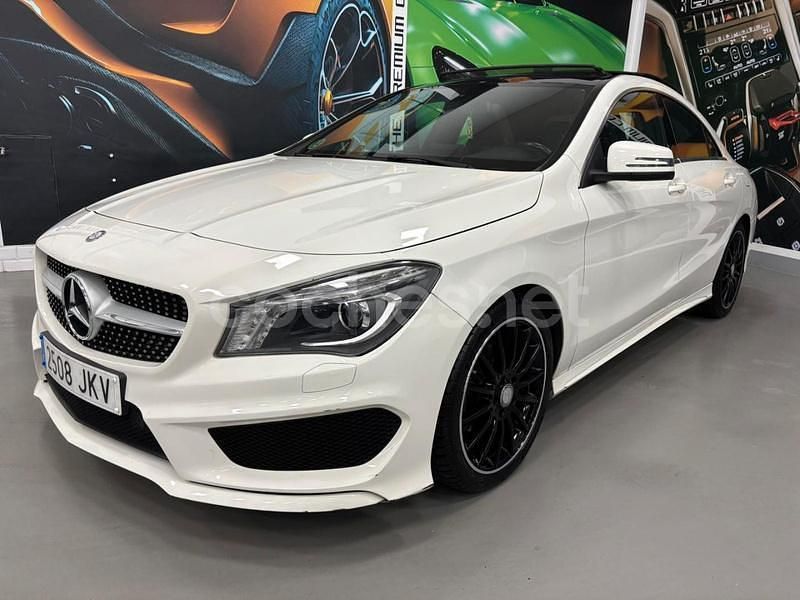 Blanco Usado 2016 Mercedes CLA200 AMG line Berlina | 15.999 € (Precio justo) - Imagen 1/4
